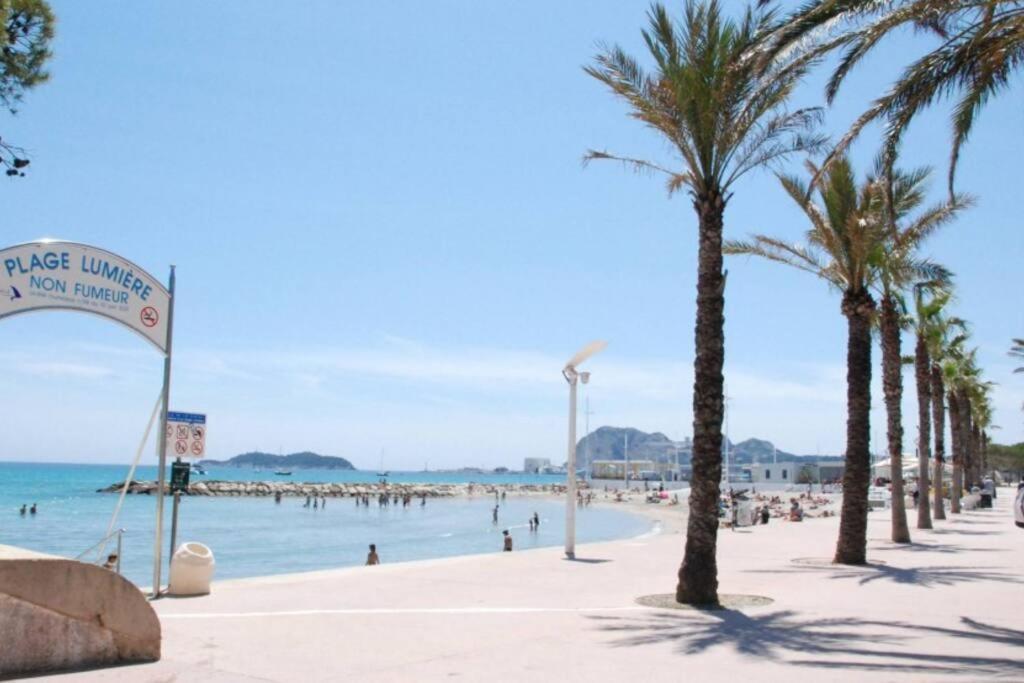 Blue Summer Vibes Mini Studio For Two, Ac, Parking, Beach At 50M, Spa Access -2 لا سيوتا المظهر الخارجي الصورة